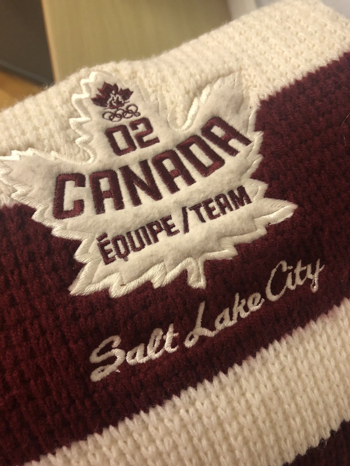 Roots × USA Olympics ROOTS SALT LAKE CITY 2002 USA CANADA RARE VINTAGE SCARF Size ONE SIZE - 2 Thumbnail