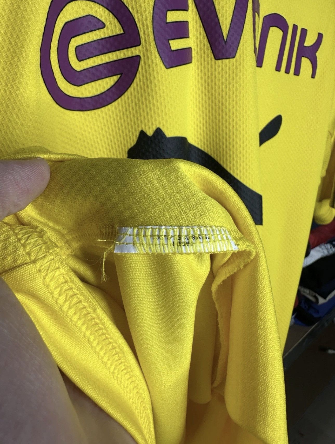 Puma PUMA BVB 2019 Borussia Dortmund Training Football T-Shirt Size US S / EU 44-46 / 1 - 7 Thumbnail