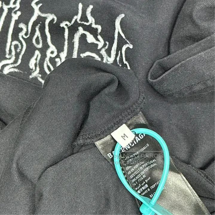 Balenciaga Balenciaga SS24 New Year Oversized Black T. Size US M / EU 48-50 / 2 - 3 Thumbnail