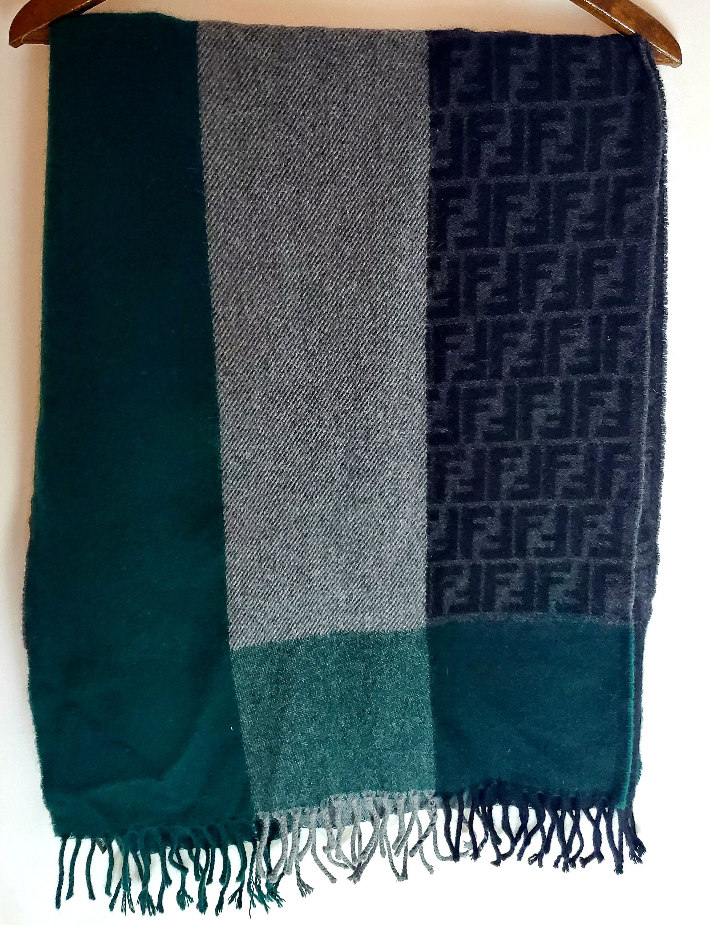 Fendi FENDI wool/angora scarf gray/green/black New condition Size ONE SIZE - 2 Thumbnail