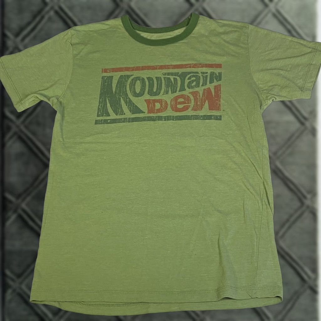 Vintage VINTAGE Mountain Dew T Shirt Small Men's S Green Rings Size US S / EU 44-46 / 1 - 1 Thumbnail