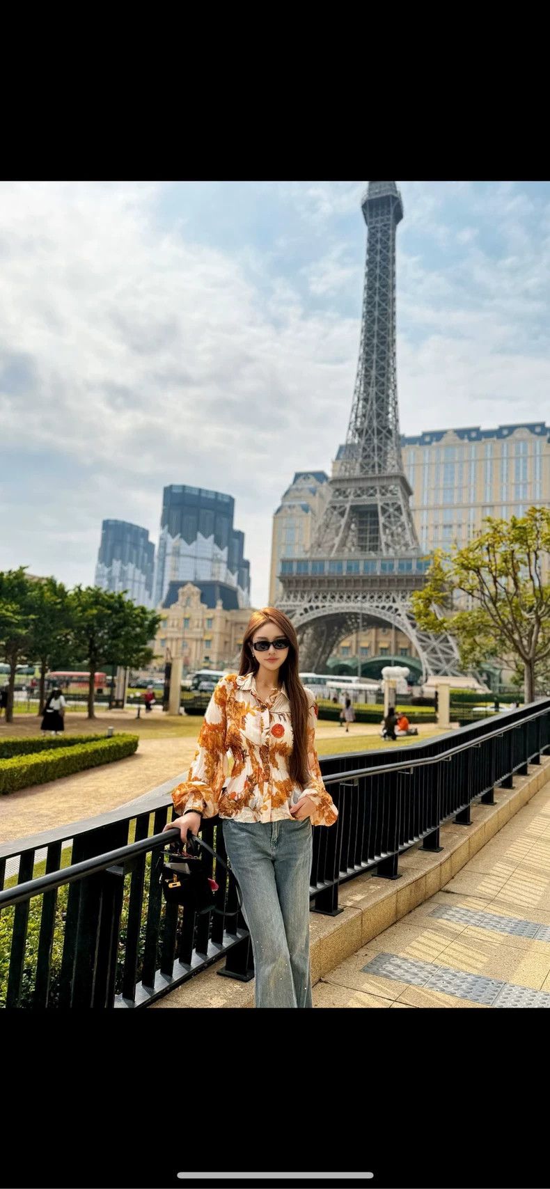Chanel Chanel 18C Greek series gold silk shirt 2504-Nextarrow Size XS / US 0-2 / IT 36-38 - 9 Thumbnail