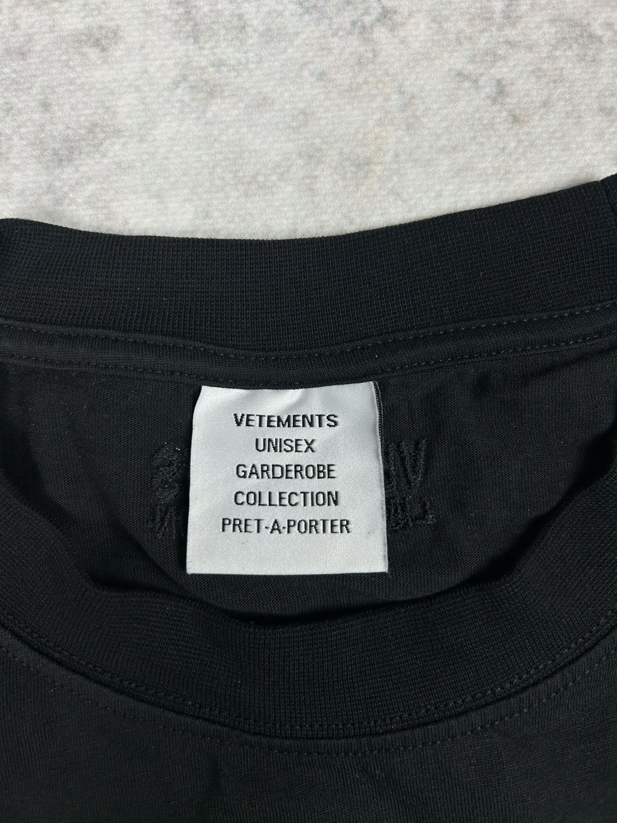 Vetements Vetements The Gvasalias Cartoon Logo T- Shirt Size US M / EU 48-50 / 2 - 3 Thumbnail