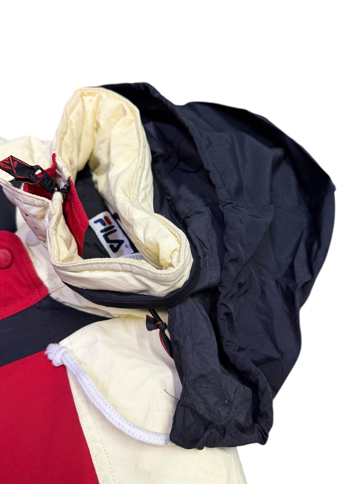 Fila Vintage Fila Italia Ski Colourblock Jacket Foldable Hoodie Size US M / EU 48-50 / 2 - 5 Thumbnail