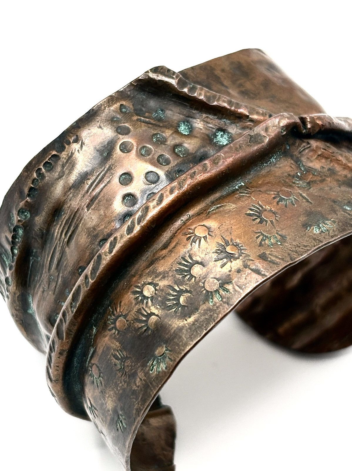 Japanese Brand Handmade Hammered Copper Cuff Bangle Size ONE SIZE - 10 Thumbnail