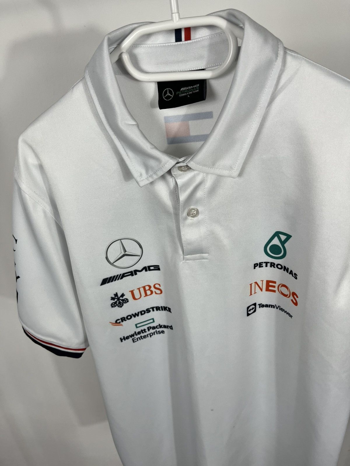 Mercedes-Benz Mercedes AMG Petronas F1 Team Polo Shirt Tommy Hilfiger L Size US L / EU 52-54 / 3 - 6 Thumbnail