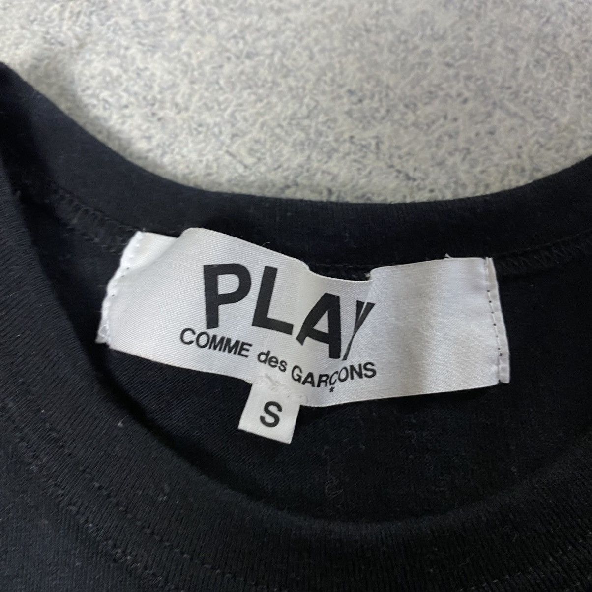 CDG by Comme des Garcons Comme des Garçons T-shirt big logo /tee Size US S / EU 44-46 / 1 - 7 Thumbnail