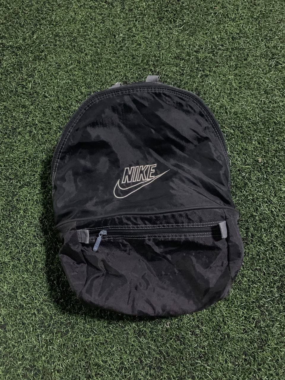 Nike VINTAGE NIKE NYLON BIG LOGO SWOOSH BAG DRILL RETRO Y2K 90s Size ONE SIZE - 1 Thumbnail