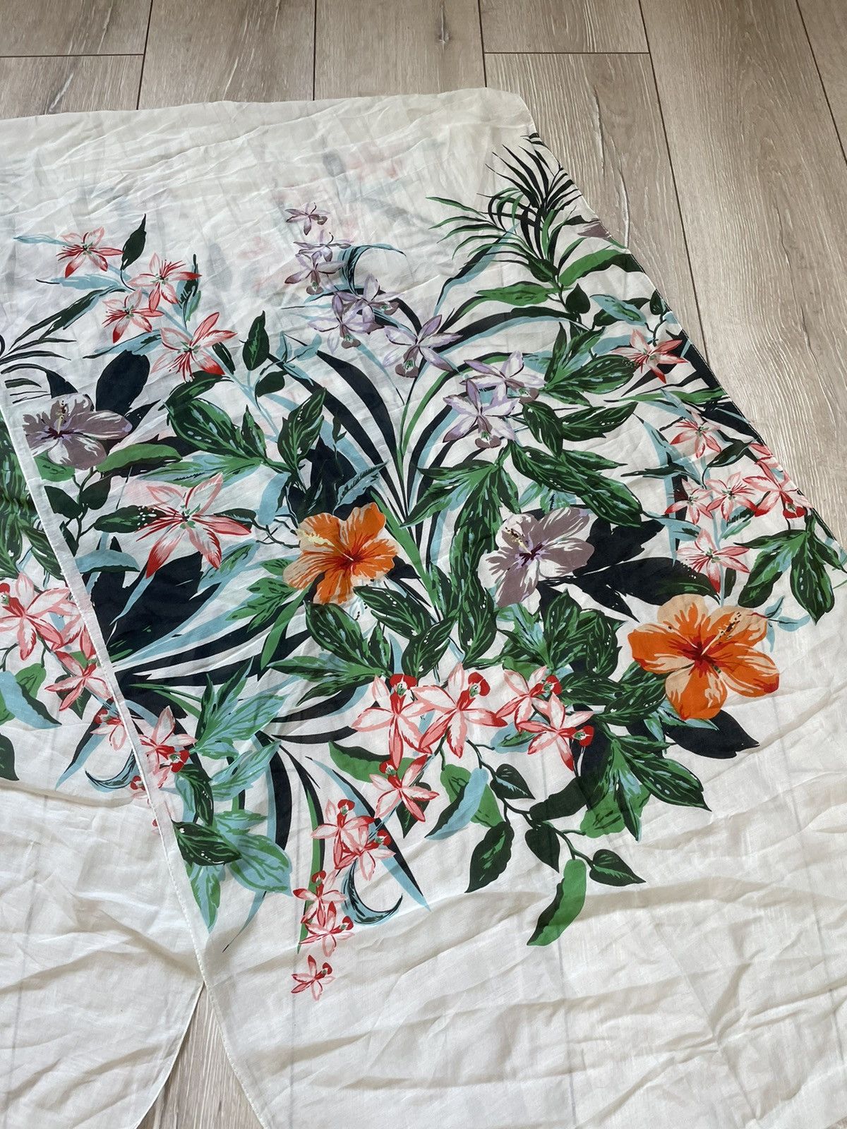 Max Mara MAX MARA, Floral Printed SILK Scarf Size ONE SIZE - 2 Thumbnail