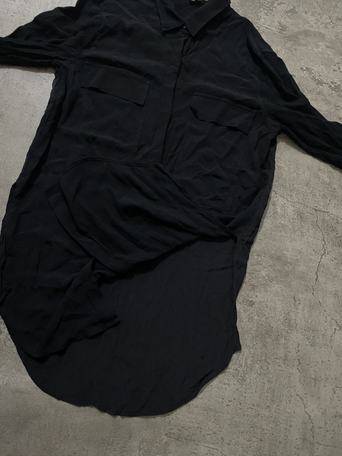 Helmut Lang Helmut Lang big pocket black basic long shirt Size US M / EU 48-50 / 2 - 3 Thumbnail