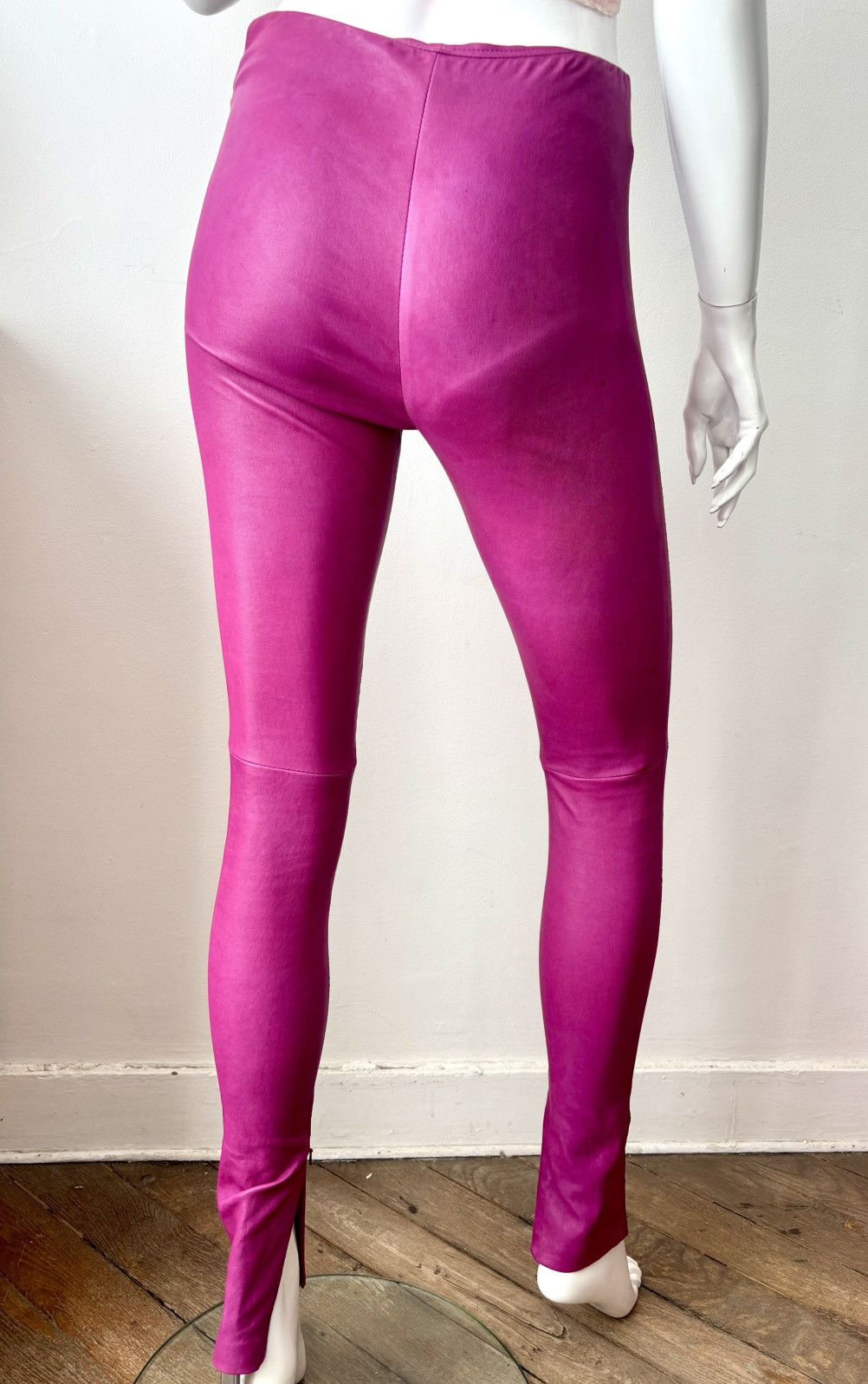 Balenciaga Balenciaga leather pink trousers XS Size 25" / US 0 / IT 36 - 9 Thumbnail