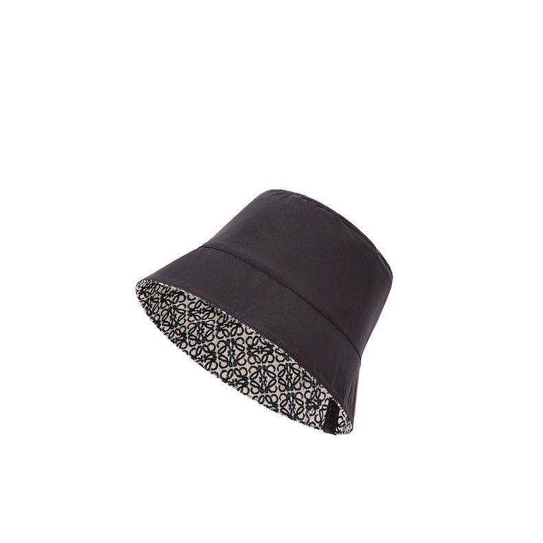 LOEWE size 60 Reversible cap