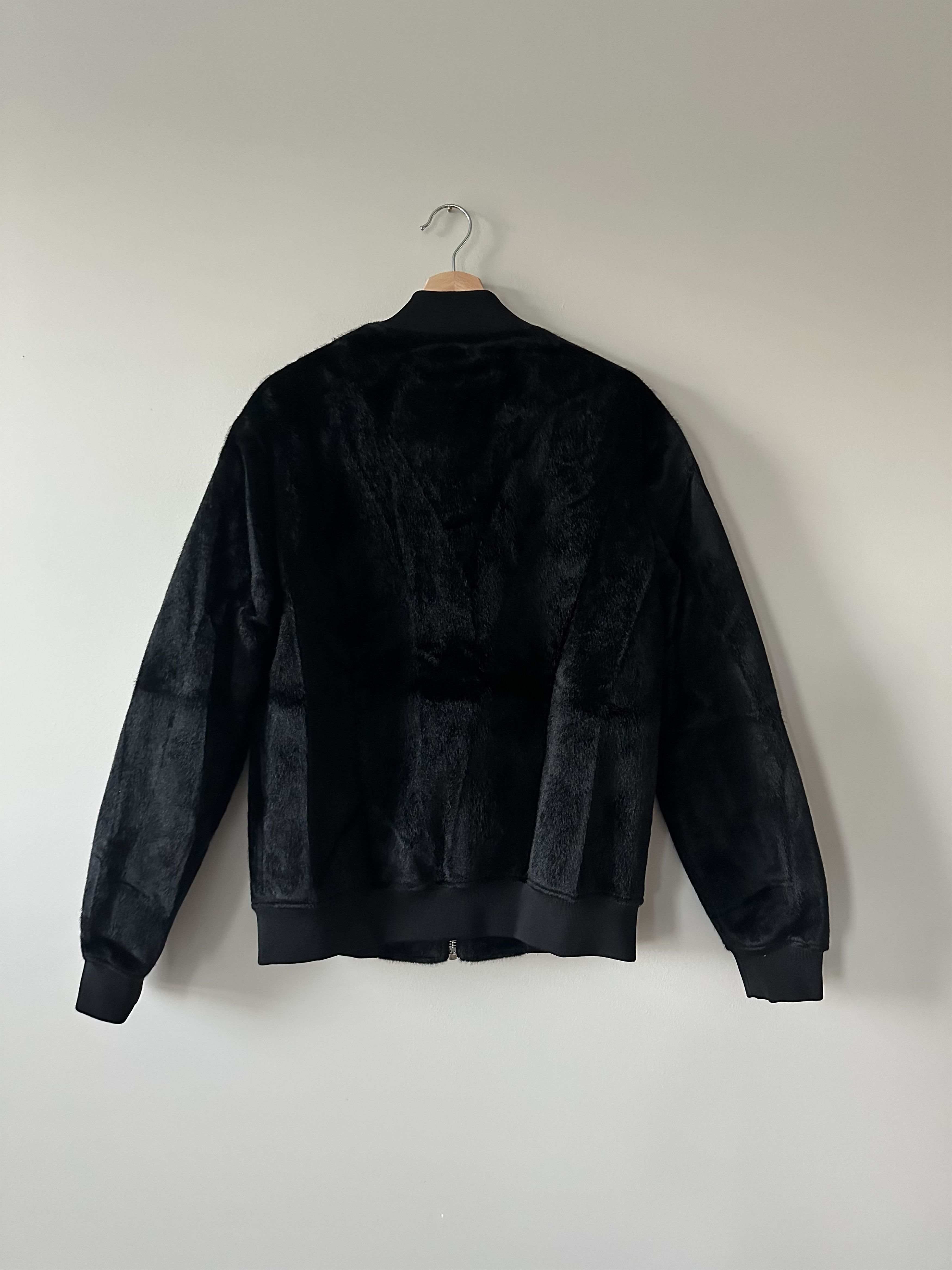 Urban Outfitters Urban Outfitters Faux Fur Jet Black Bomber Jacket Size US L / EU 52-54 / 3 - 3 Thumbnail