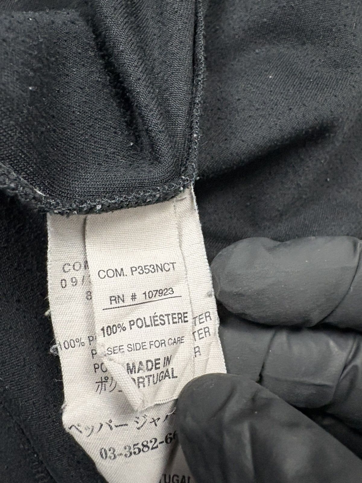 Moncler Vintage Moncler Black Full Zip Fleece Jacket High Neck Size M / US 6-8 / IT 42-44 - 12 Thumbnail