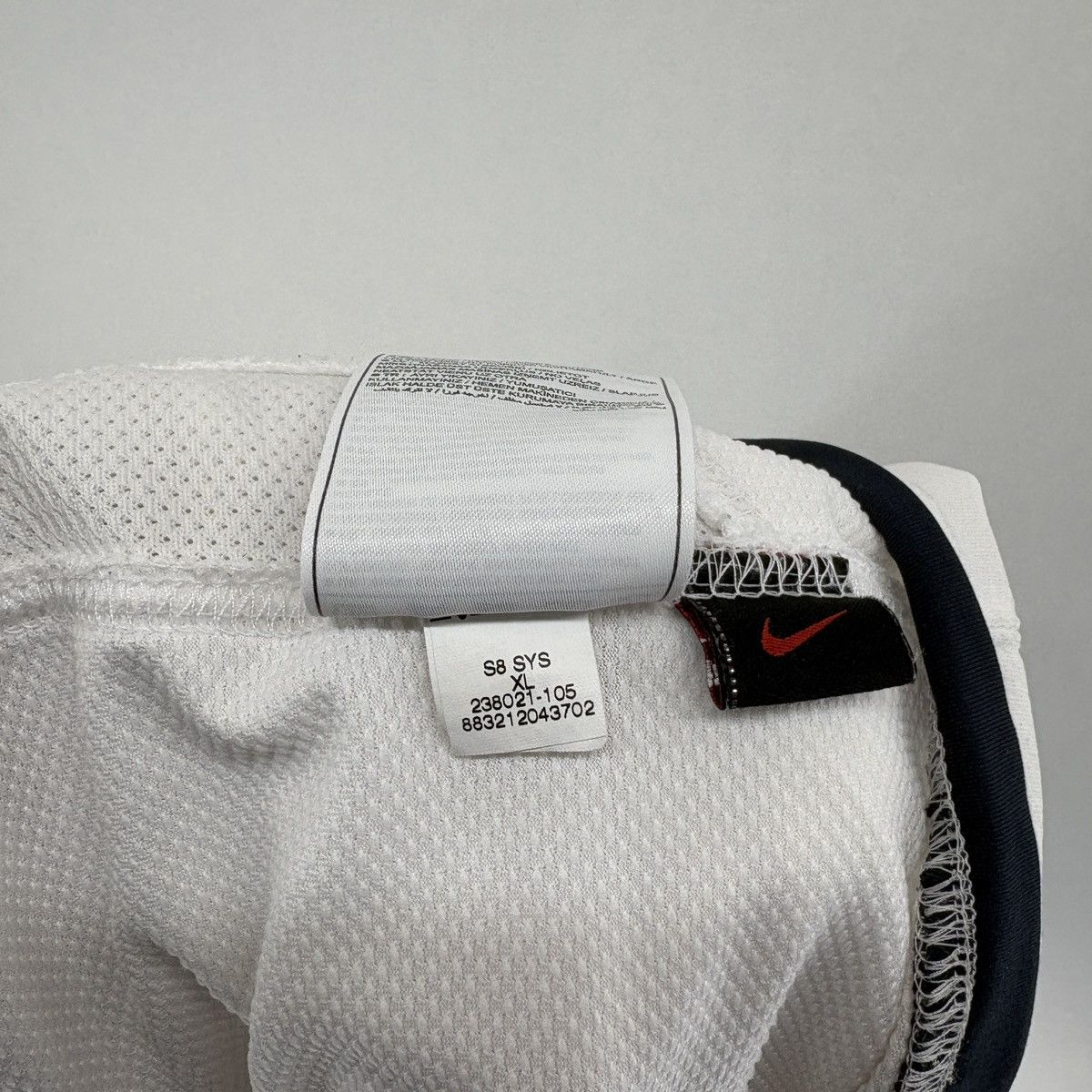Nike Paris Saint Germain PSG 2007 2008 Away Soccer Jersey Size US S / EU 44-46 / 1 - 9 Thumbnail