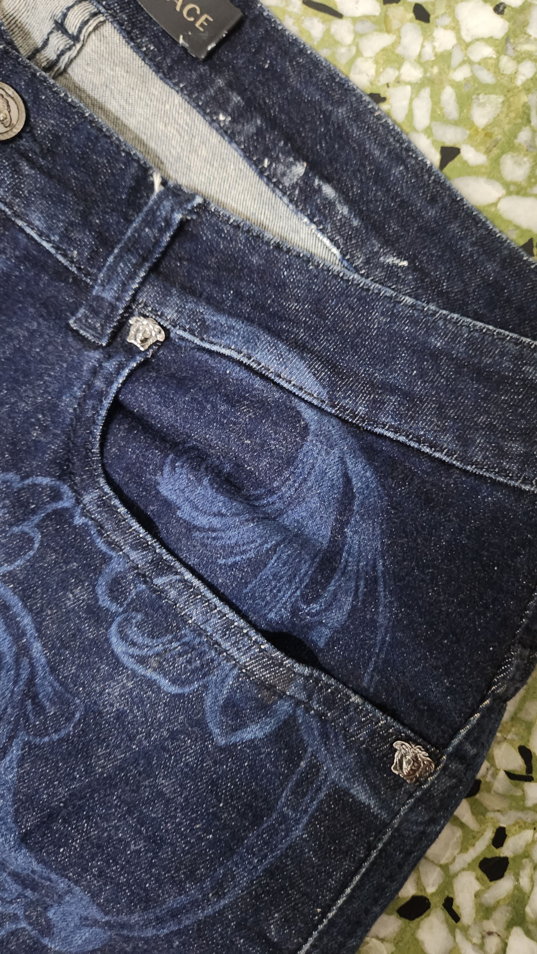 Versace × Versace Jeans Couture Versace printed jeans Size US 34 / EU 50 - 5 Thumbnail