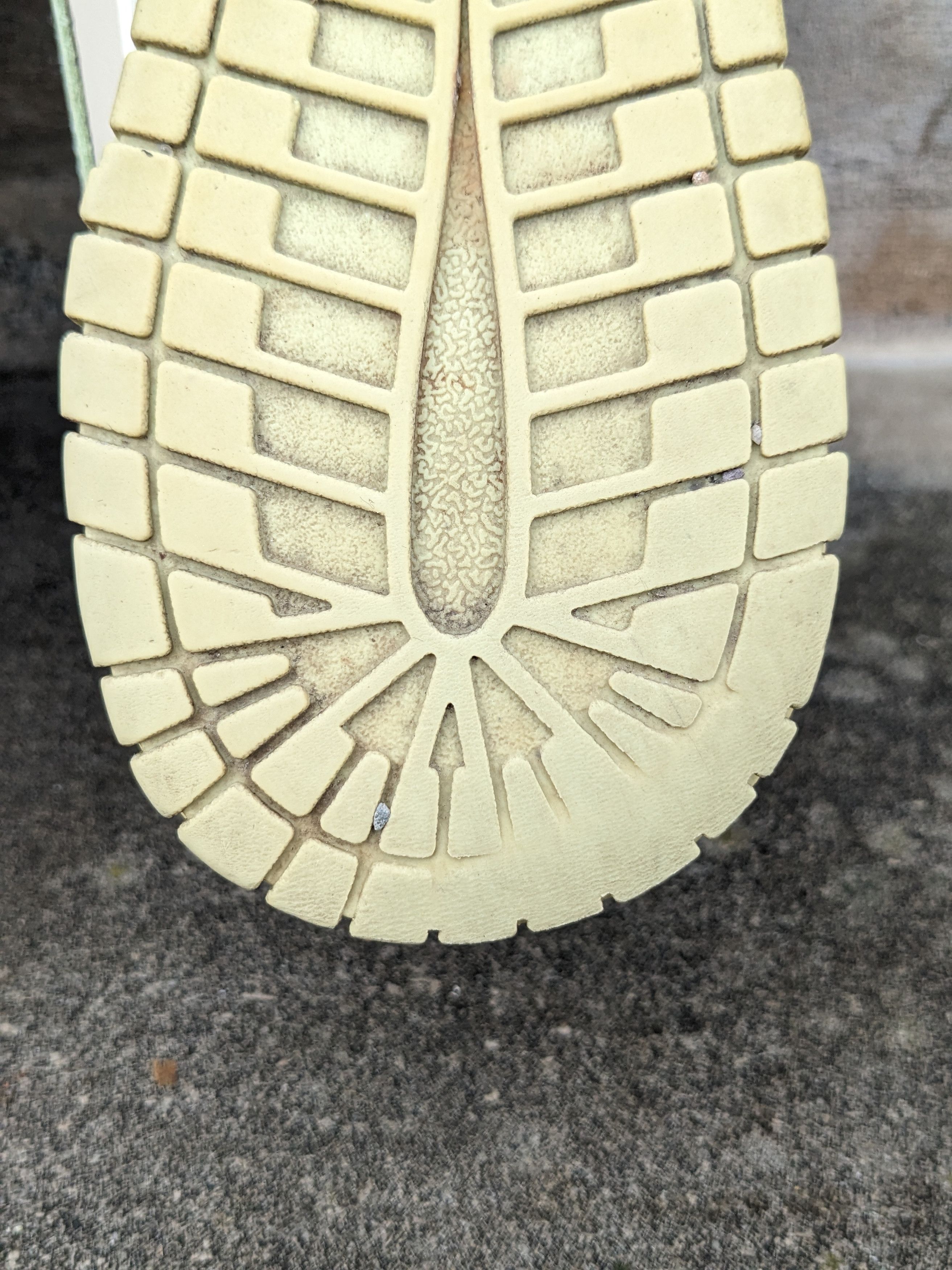 Designer × Nike Nike Dunk Low Retro Milk Tea FB4960-210 shoes Size 6.5 Size US 6.5 / EU 39-40 - 9 Thumbnail