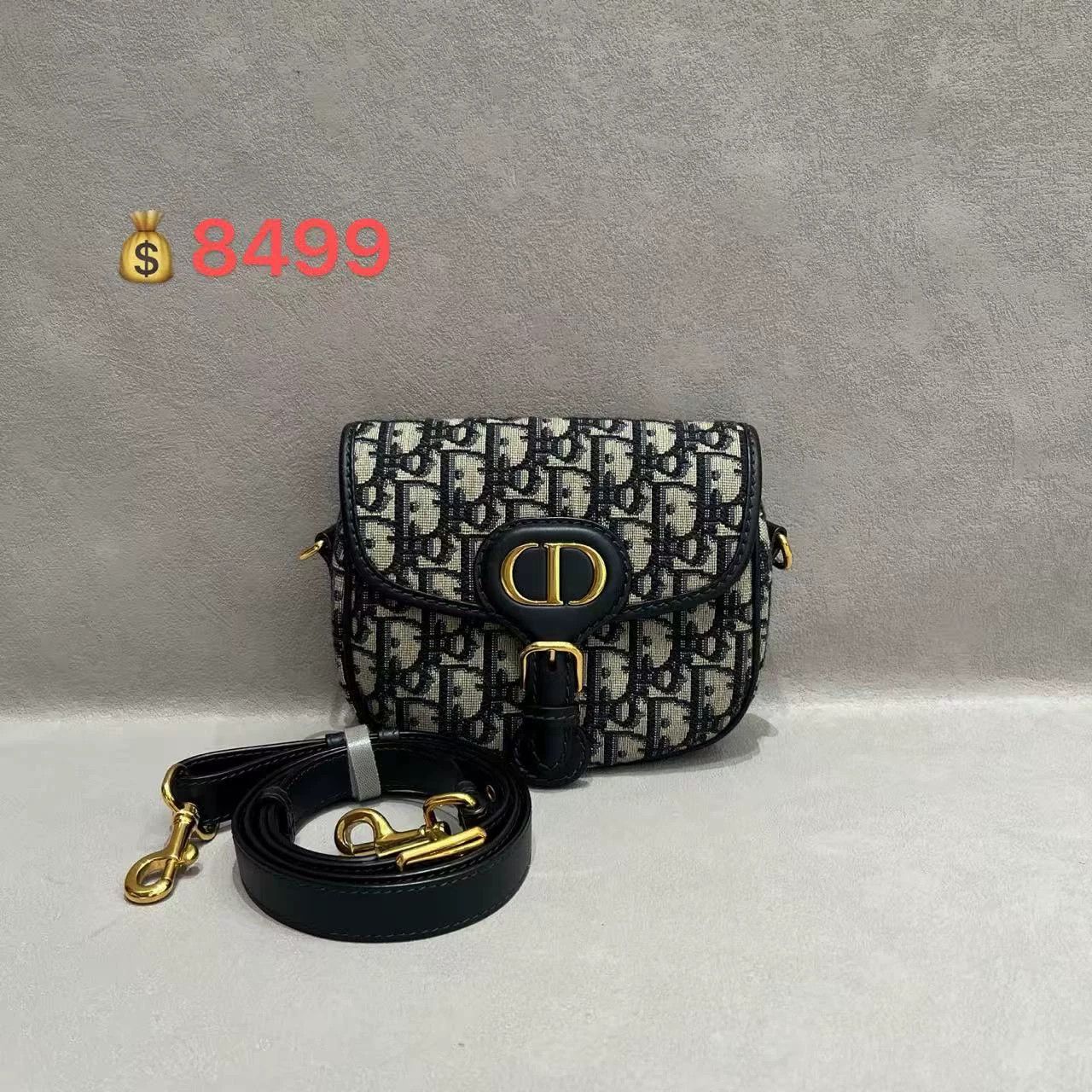 Dior Pre-loved Bag Very good condition Size ONE SIZE - 1 Thumbnail