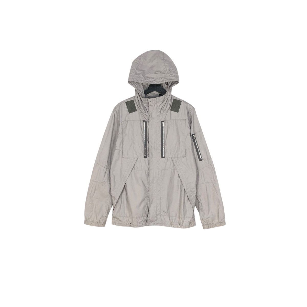 Undercover × Uniqlo Uniqlo x Undercover Jun Takahashi Hooded Windbreaker Size US M / EU 48-50 / 2 - 2 Thumbnail