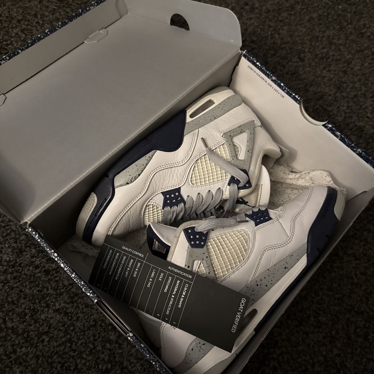 Jordan Brand Jordan 4 midnight navy Size US 8.5 / EU 41-42 - 5 Thumbnail