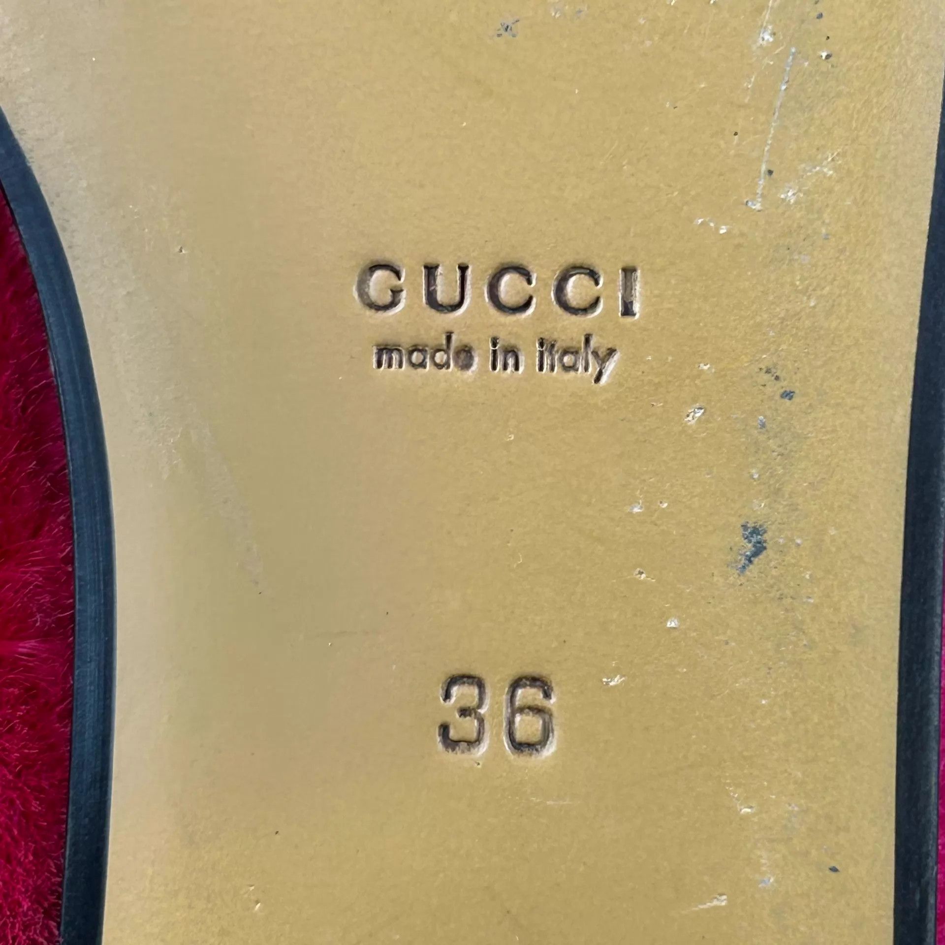 Gucci Gucci pink fur slippers EUR 36 Size US 5.5 / IT 35.5 - 7 Thumbnail