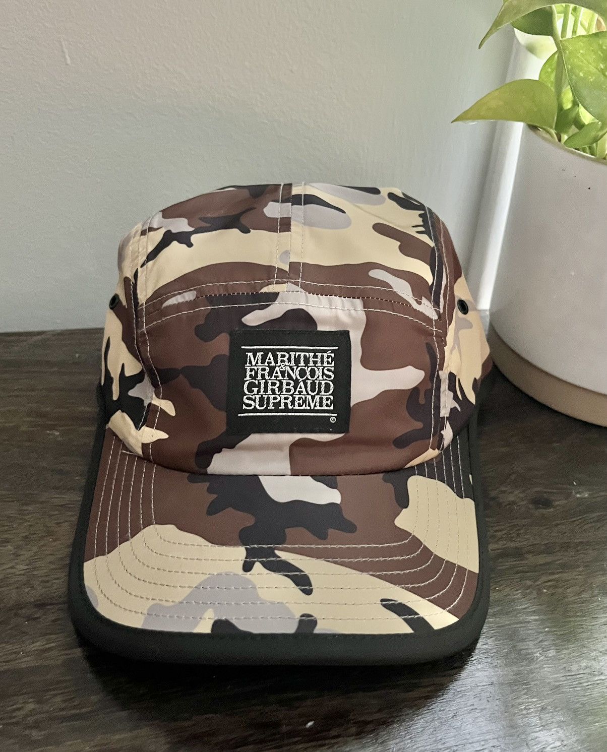 Levi's × Supreme Supreme Levi's Nylon Bell Hat Chocolate