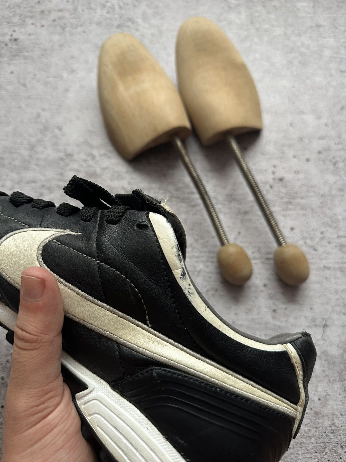 Nike 00s Nike Tiempo Vintage Leather Soccer Shoes Size US 9 / EU 42 - 17 Thumbnail
