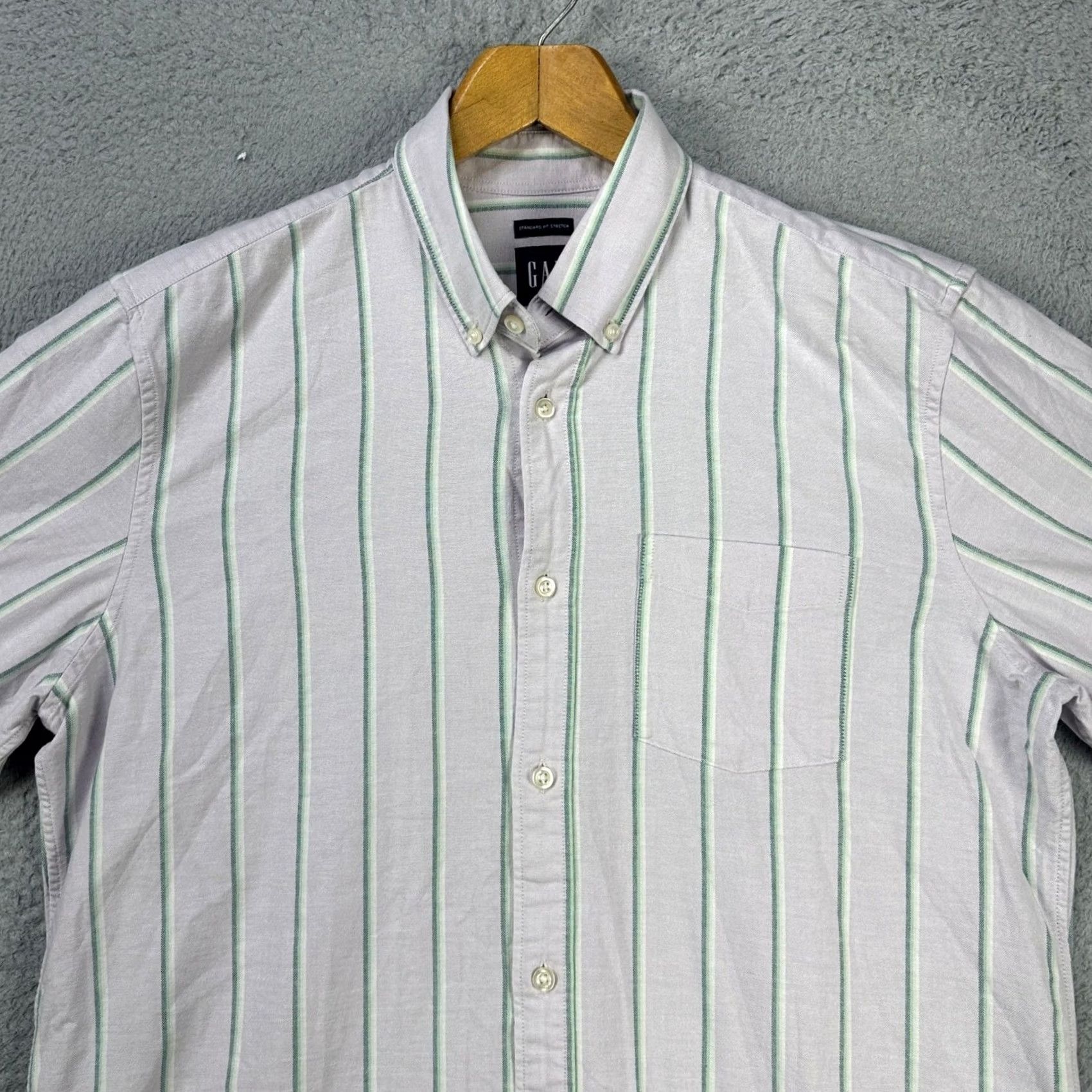 Gap Gap Mens Button-Down Shirt Large White Green Striped Pocket Stretch Casual NEW Size US L / EU 52-54 / 3 - 2 Thumbnail