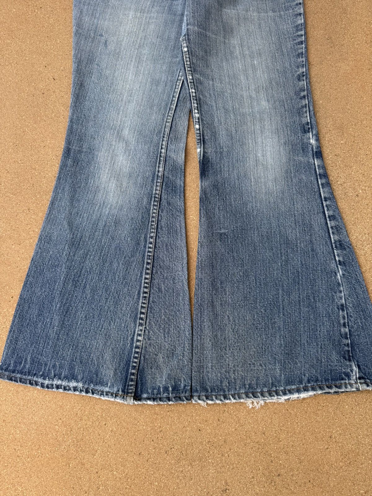 Levi's Vtg 70’s Levi’s 684 Orange Tab Bellbottom Flare Jeans 30x29 Size US 30 / EU 46 - 3 Thumbnail