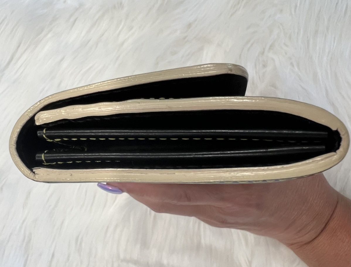 Louis Vuitton Louis Vuitton Suhali Le Favori Buckle Wallet Leather | Rare Size ONE SIZE - 5 Thumbnail