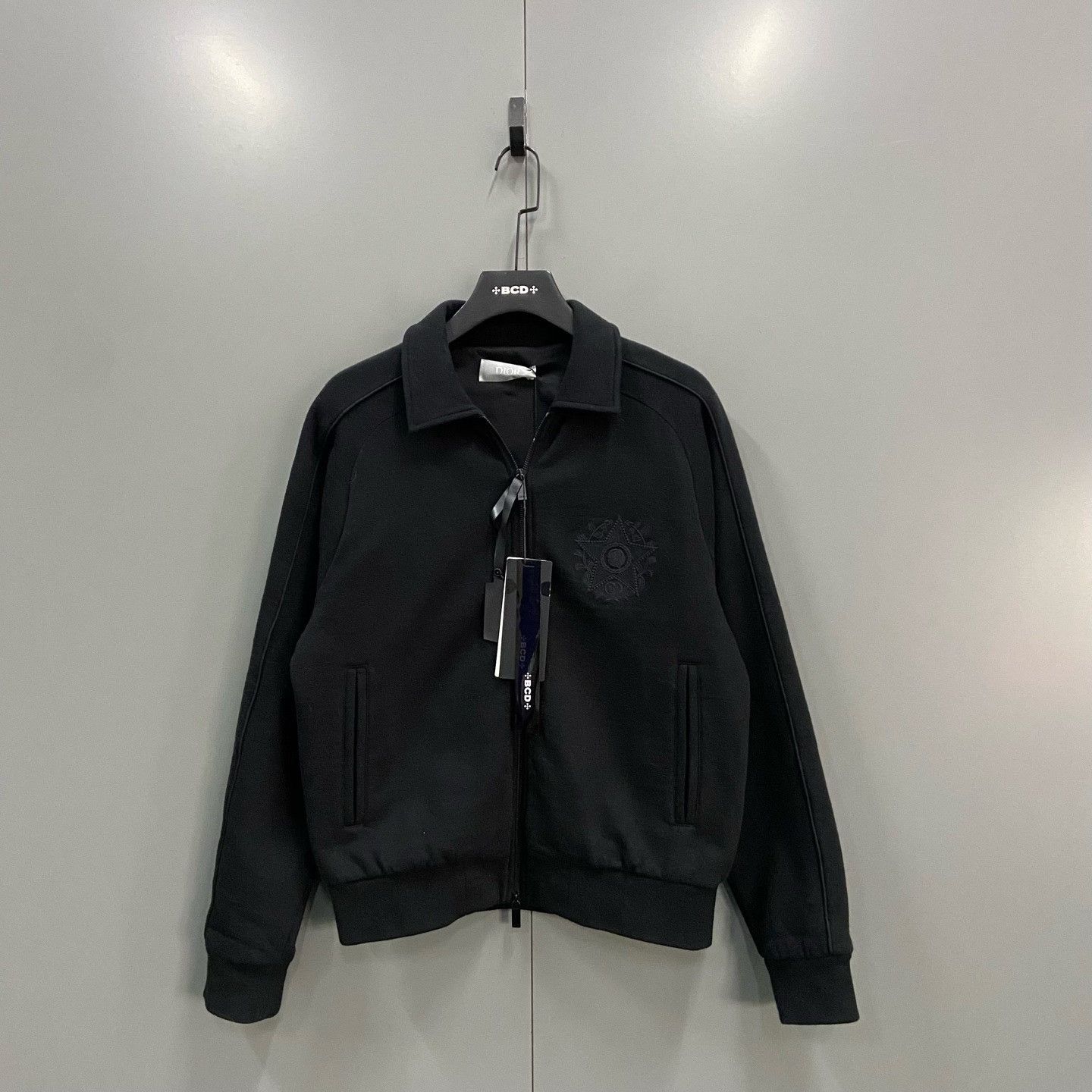 Dior Dior Embroidered Jacket M Women Size M / US 6-8 / IT 42-44 - 1 Thumbnail