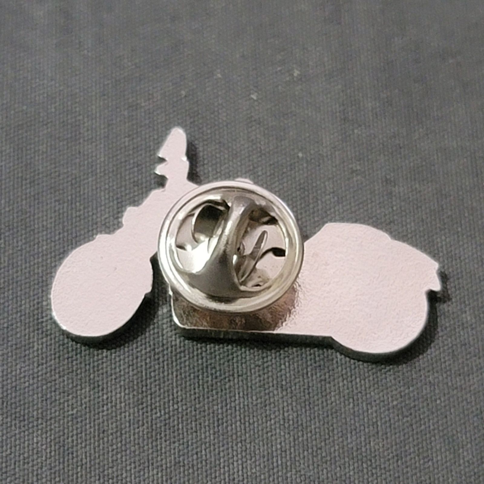 The Unbranded Brand Northern Lights CHRISTian Bikers of Light Motorcycle Pin Size ONE SIZE - 3 Thumbnail
