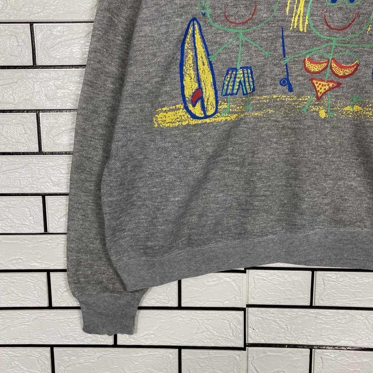 Vintage 🔥 HEALTHKNIT VINTAGE SWEATSHIRT BEACH KIDS GRAPHIC CREWNECK Size US L / EU 52-54 / 3 - 4 Thumbnail