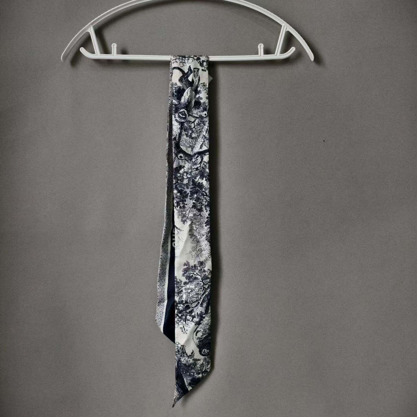 Dior Dior Multi Scarf one size Men Size ONE SIZE - 1 Thumbnail