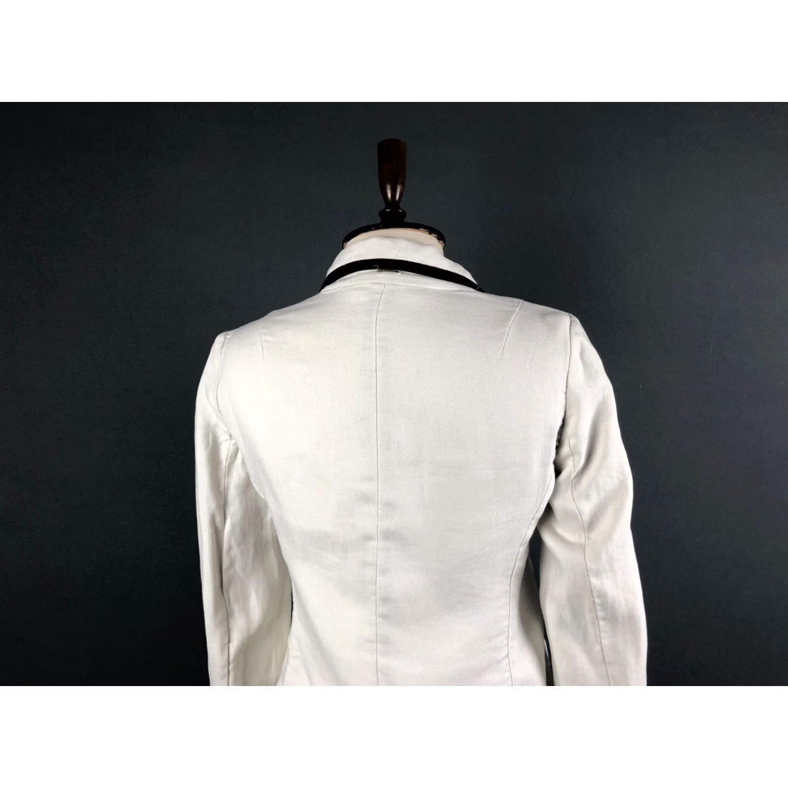 Max Mara S Max Mara Blazer Jacket White Linen Snap Up Size 8 Womens - Casual Single-Breasted 3 Snap Closure Size M / US 6-8 / IT 42-44 - 4 Thumbnail