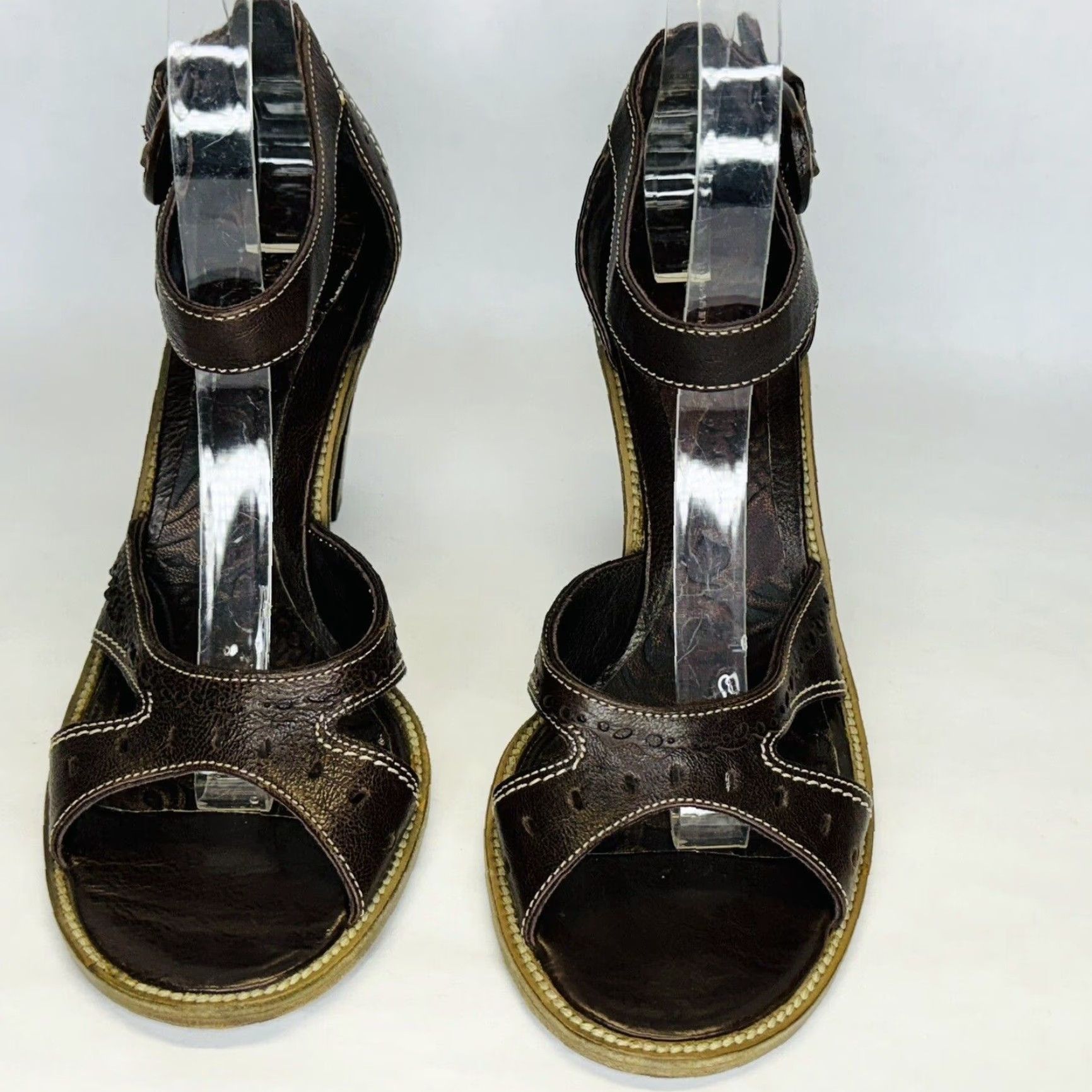 Vintage Vic Matie Ankle Strap Sandals Block Heel Size 36 Brown Leather Buckle Slingback Open Toe Women Size US 6 / IT 36 - 3 Thumbnail