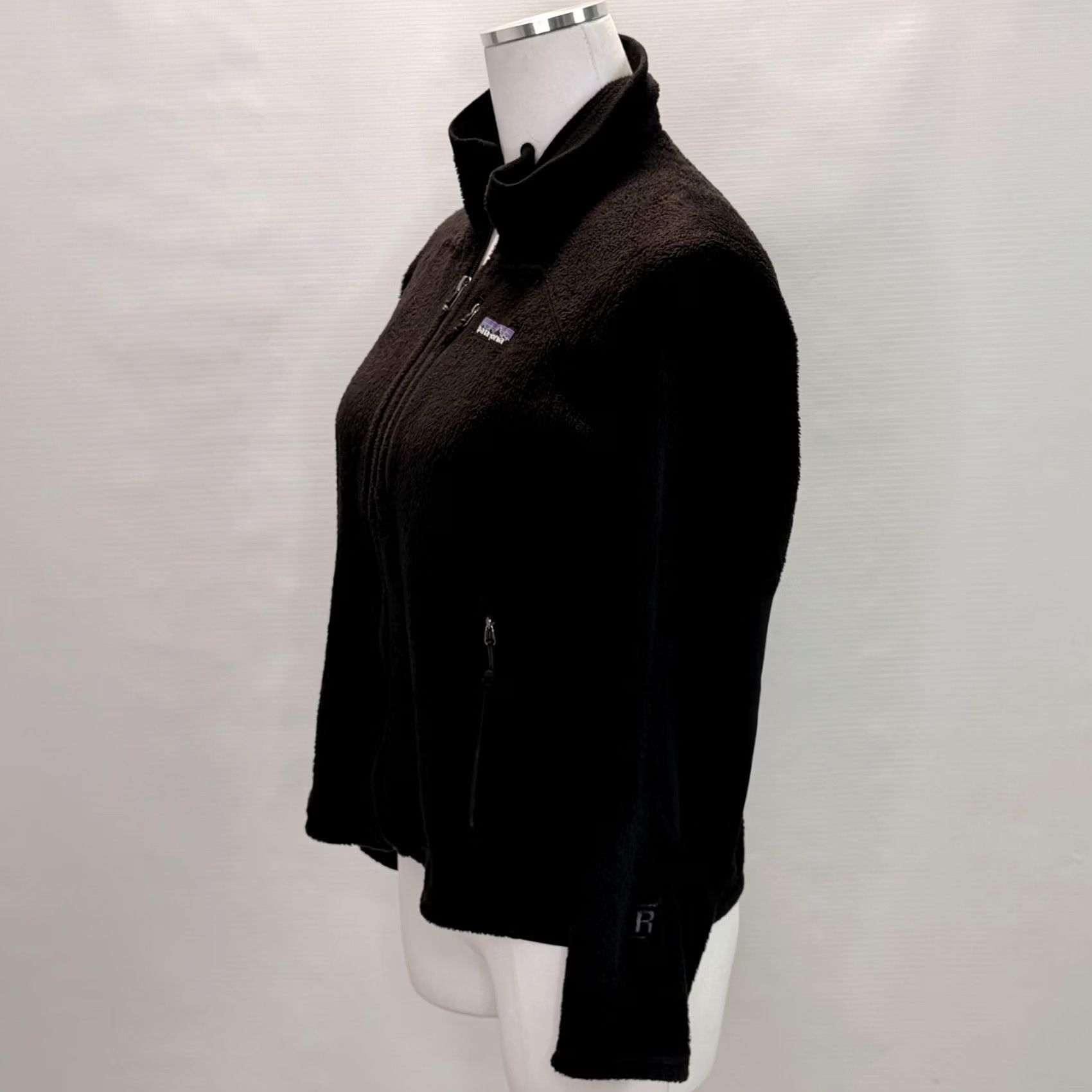 Patagonia Patagonia Jacket Womens Small Black Polartec Fleece Full Zip Pockets R2 Lightweight Casual Travel Indoor Outwear Size S / US 4 / IT 40 - 2 Thumbnail
