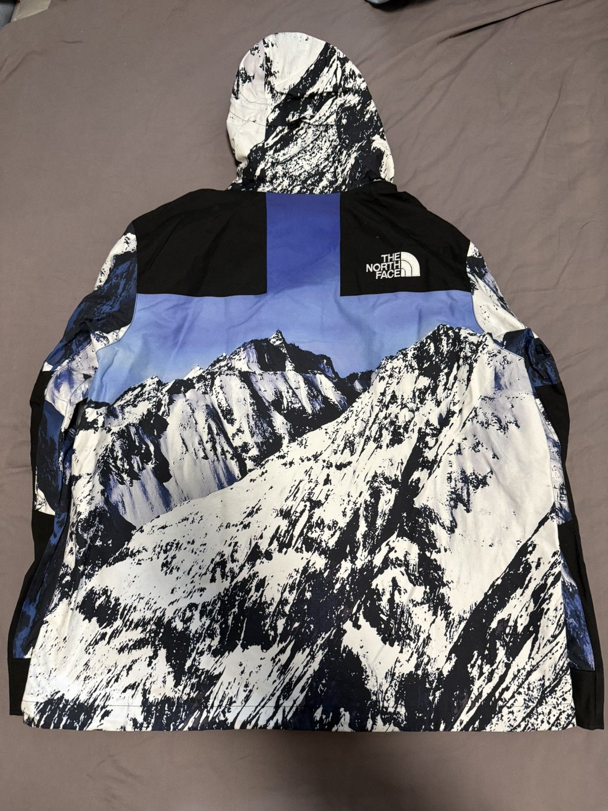 Supreme × The North Face Supreme fw17 tnf mountain parka jacket Size US XL / EU 56 / 4 - 5 Thumbnail