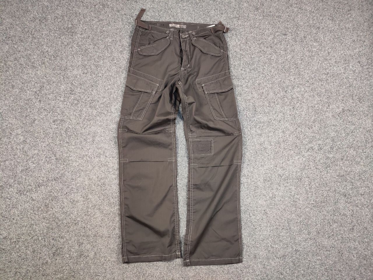 Japanese Brand Vintage 90's Japan Style Cargo Brown Pants Travis Scott Size US 31 - 14 Thumbnail