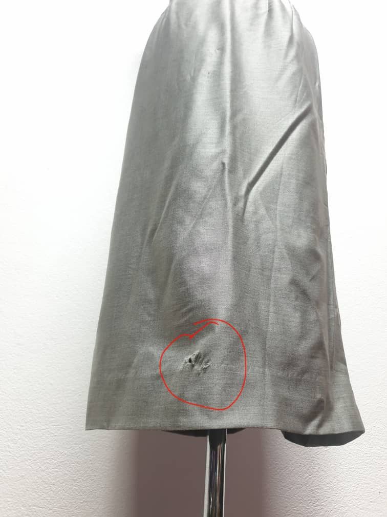 Givenchy Vintage Givenchy grey Colour luxury Skirt Size 28" / US 6 / IT 42 - 5 Thumbnail