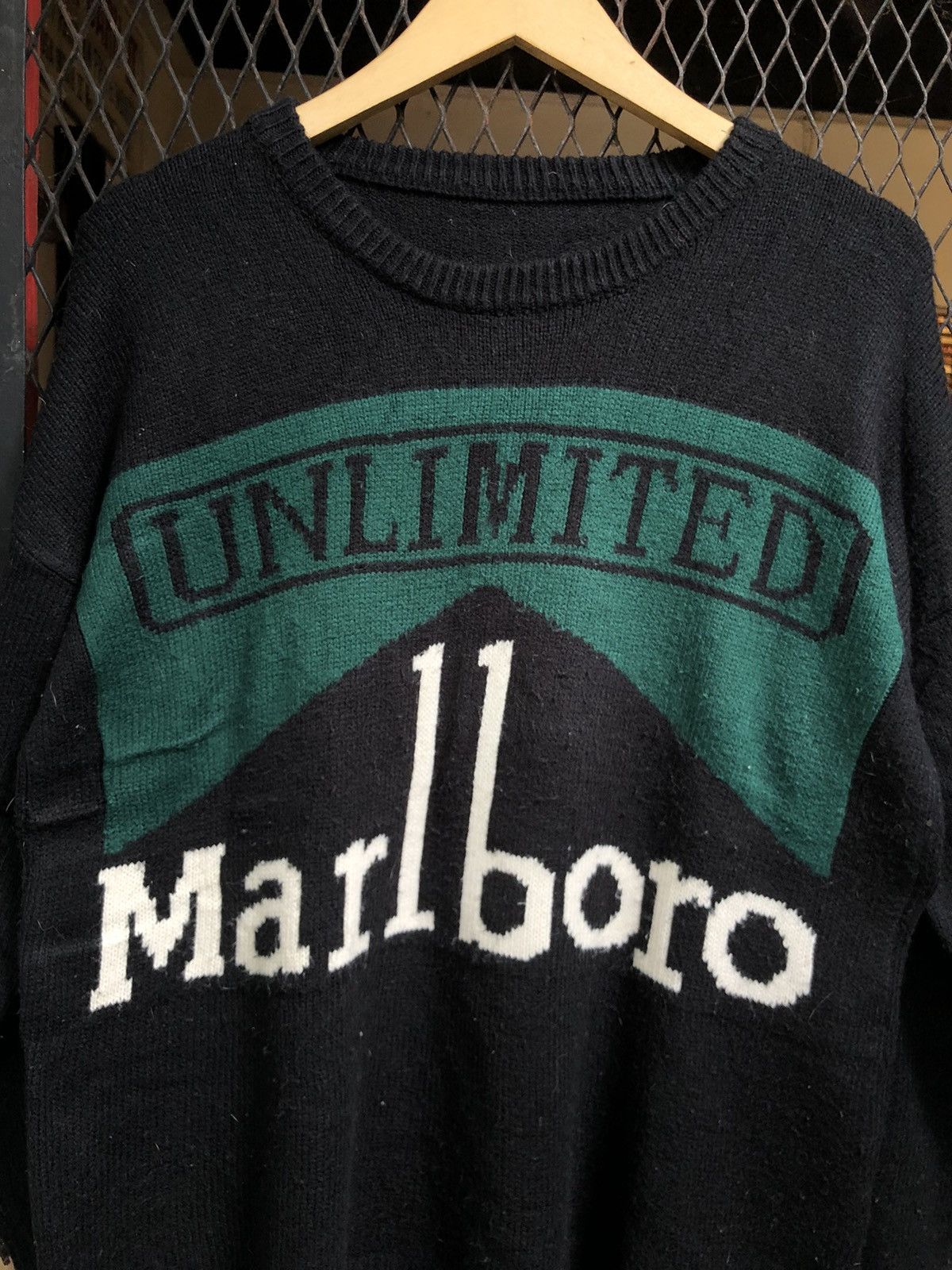 If Six Was Nine JAPANESE STYLE MARLBORO UNLIMITED KNITWEAR Size US L / EU 52-54 / 3 - 3 Thumbnail