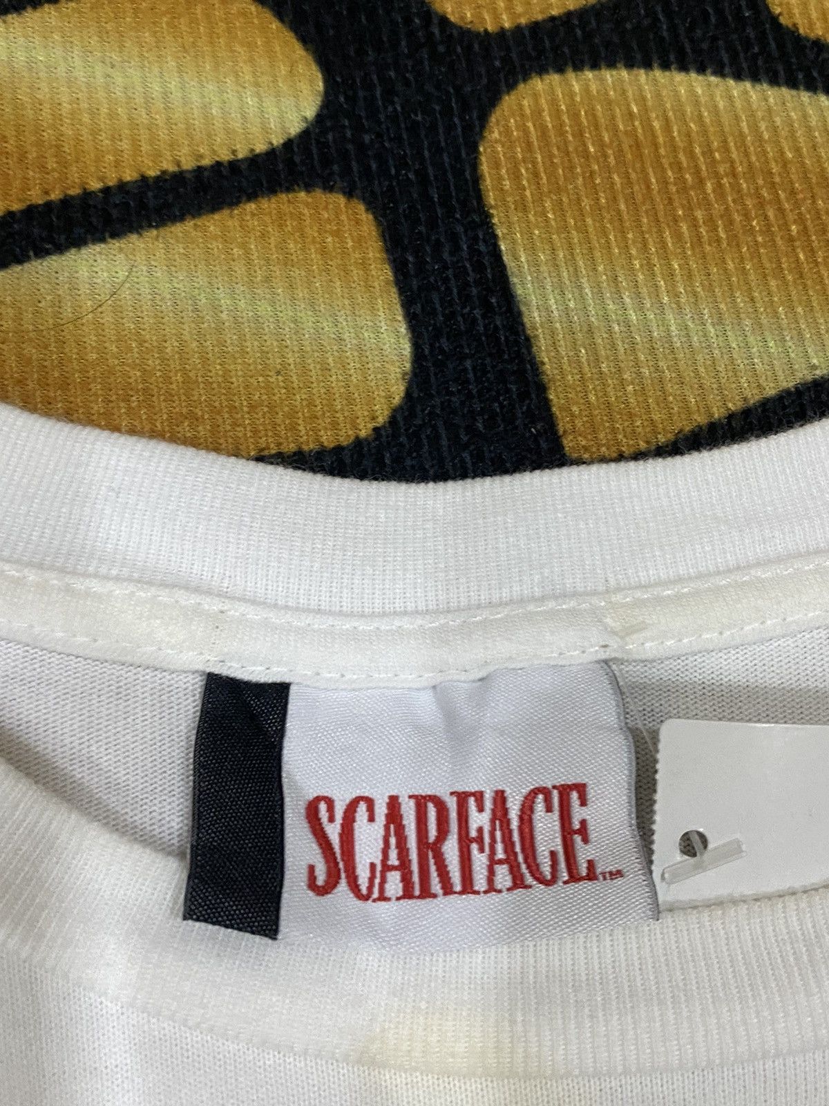 Other RARE SCARFACE AL PACINO AMERICAN CRIME DRAMA WHITE TEE Size US L / EU 52-54 / 3 - 5 Thumbnail