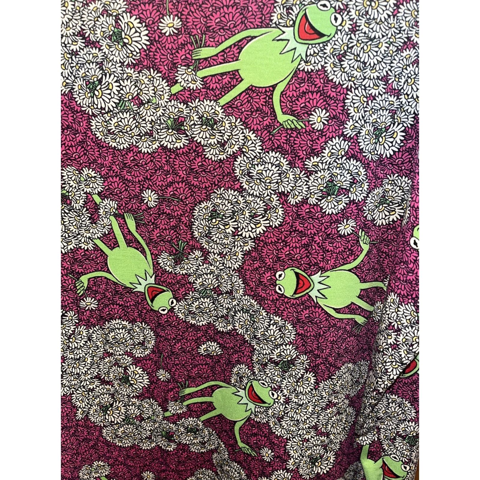 Vintage LuLaRoe Disney Irma Pink Medium Kermit the Frog Floral Tunic T-Shirt Womens M Size M / US 6-8 / IT 42-44 - 3 Thumbnail