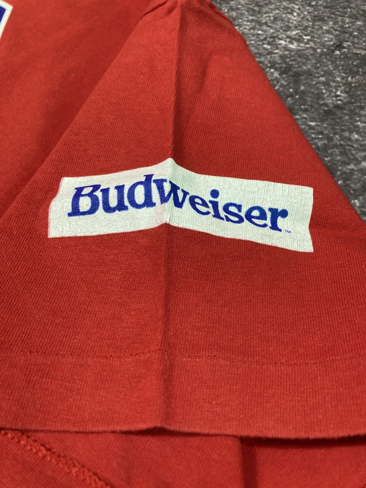 Budweiser 90's VINTAGE BUDWEISER 92 BEER TEE TSHIRT RED Size US XL / EU 56 / 4 - 3 Thumbnail