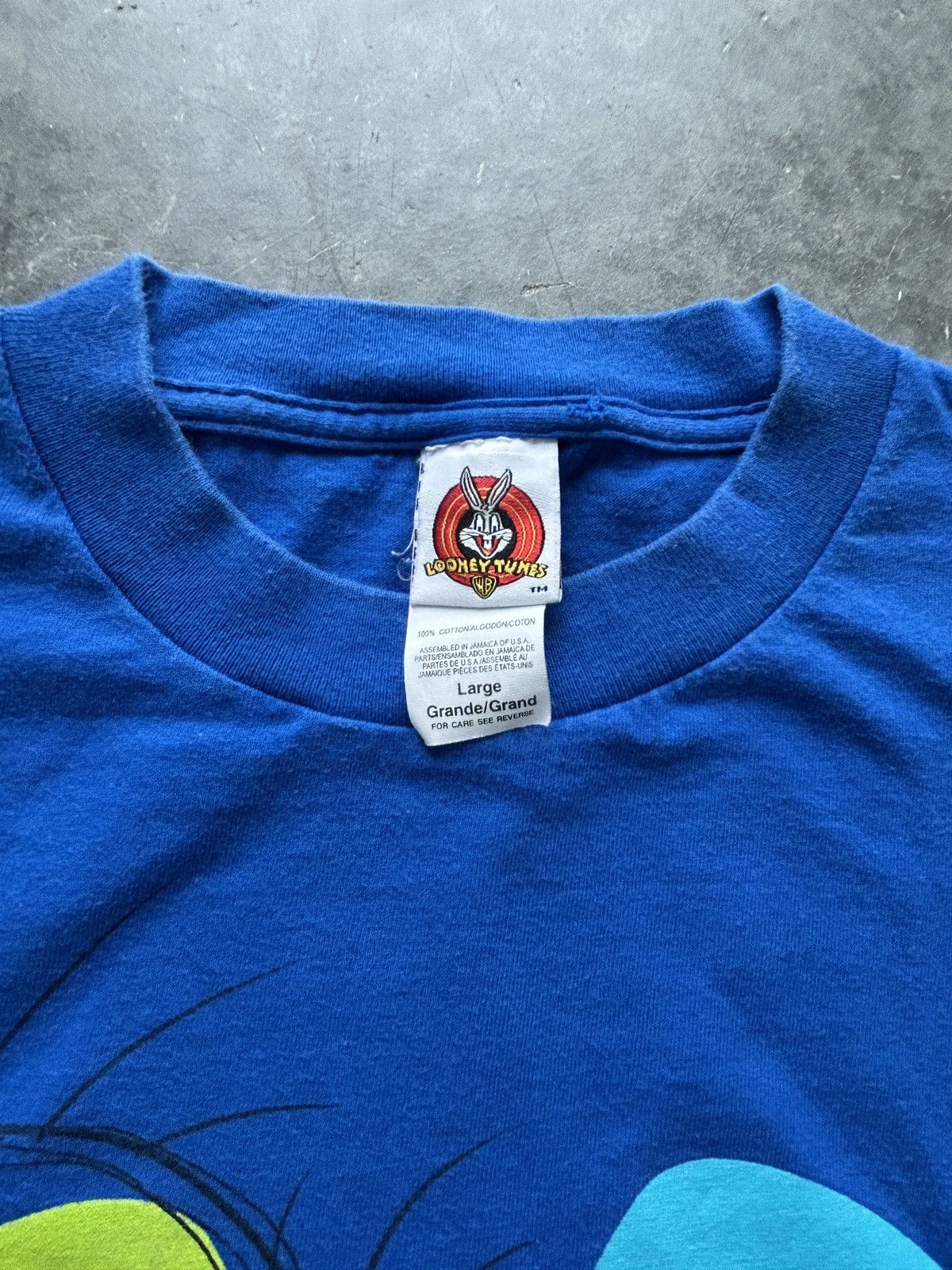 Vintage Vintage 90s Tweety Bird Graphic Tee Looney Tunes Size US L / EU 52-54 / 3 - 4 Thumbnail