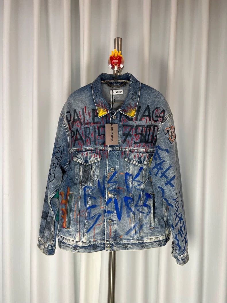 Balenciaga Balenciaga Graffiti Denim Jacket - dmc Size US M / EU 48-50 / 2 - 1 Thumbnail