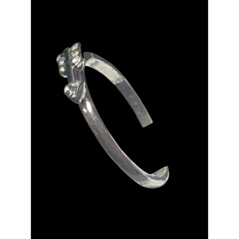 Other Minimalist Gemmed Silver Tone Arrow Ring Size 10 1/2 Size ONE SIZE - 11 Thumbnail