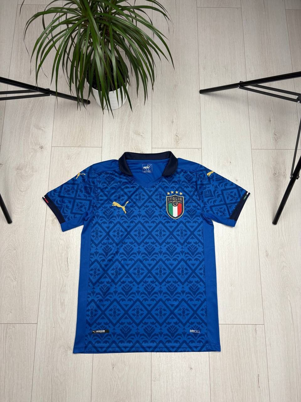 Puma 2019 Puma Italy Soccer Jersey t-shirt Retro Rare Hype Y2K Size US S / EU 44-46 / 1 - 1 Thumbnail
