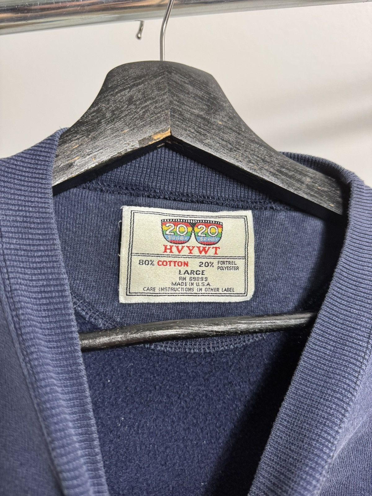 Vintage Vintage Michigan Wolverines 90s Crewneck Washed Distressed Size US L / EU 52-54 / 3 - 19 Thumbnail