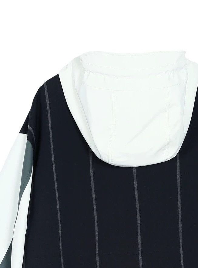 Other Colorblock Hooded Coat – Navy / White / Gray – Size L Size US L / EU 52-54 / 3 - 4 Thumbnail